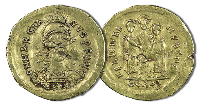 Solidus de ouro do imperador Marciano, a primeira moeda que representou Jesus Cristo.