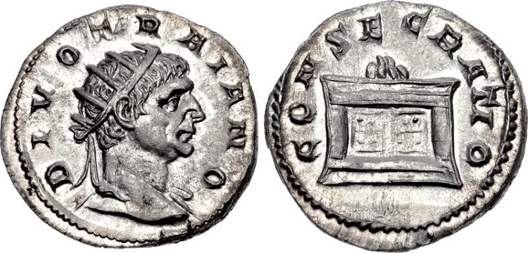 Duplo denário do imperador romano Décio em homenagem ao imperador Trajano.