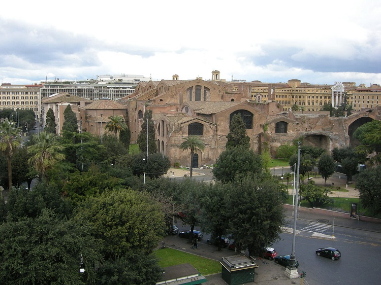 Vista aérea dos banhos romanos construídos no governo do imperador Diocleciano.