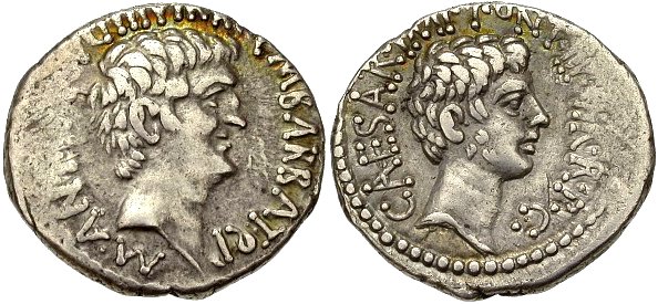 Denário romano antigo que traz Marco Antônio no anverso e Otaviano no reverso.