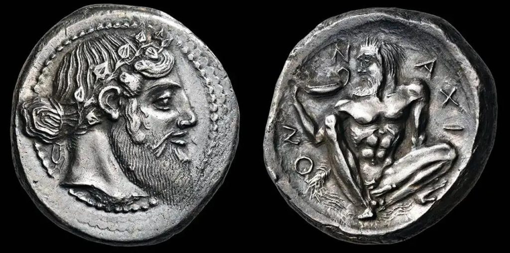Moeda de prata grega cunhada em Naxos.